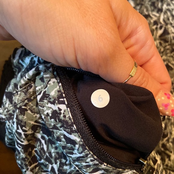 Lululemon🍋Tracker Short IV Mini Ripple Desert Olive Fatigue Green - Picture 6 of 6